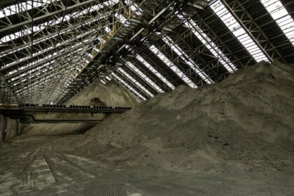 El crecimiento económico de panamá disminuye al 2,9% en 2024