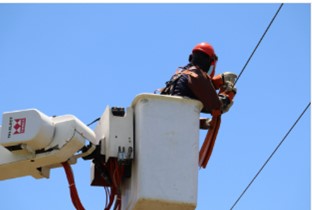 Panamá busca firma para la venta de acciones de distribuidores