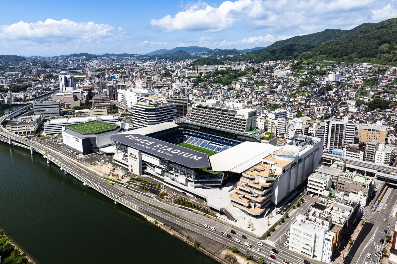 La Ciudad Estadio de Nagasaki reimagina la revitalización urbana |